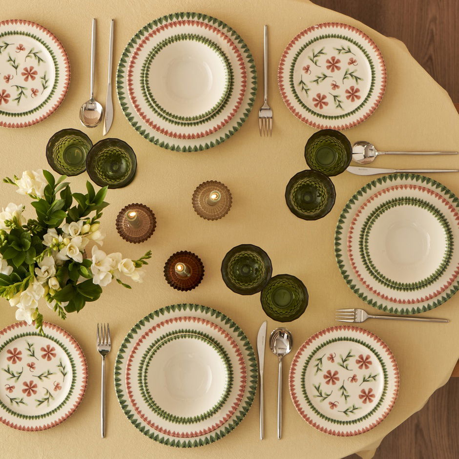 Bloemen Porselein 44 Delen Diner- en Ontbijtset