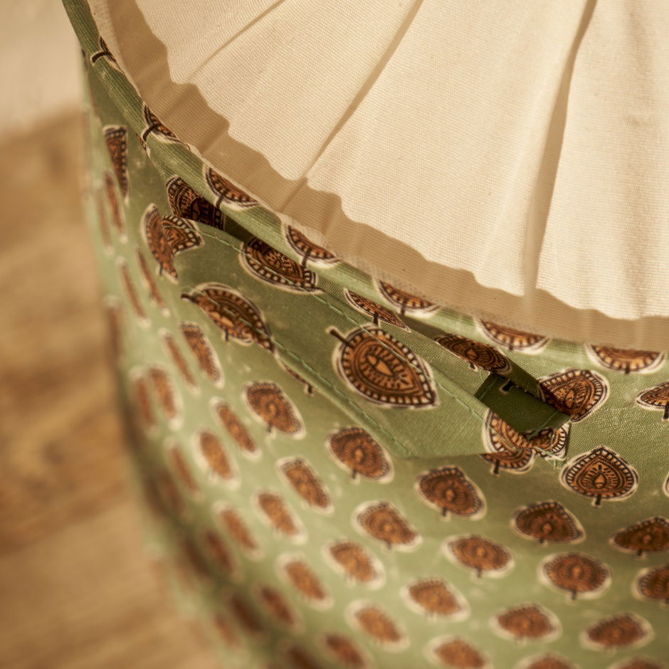 Wasmand met trekkoord in de vorm van een Indiase mond, groen (36x40 cm) - Organizer cadeau