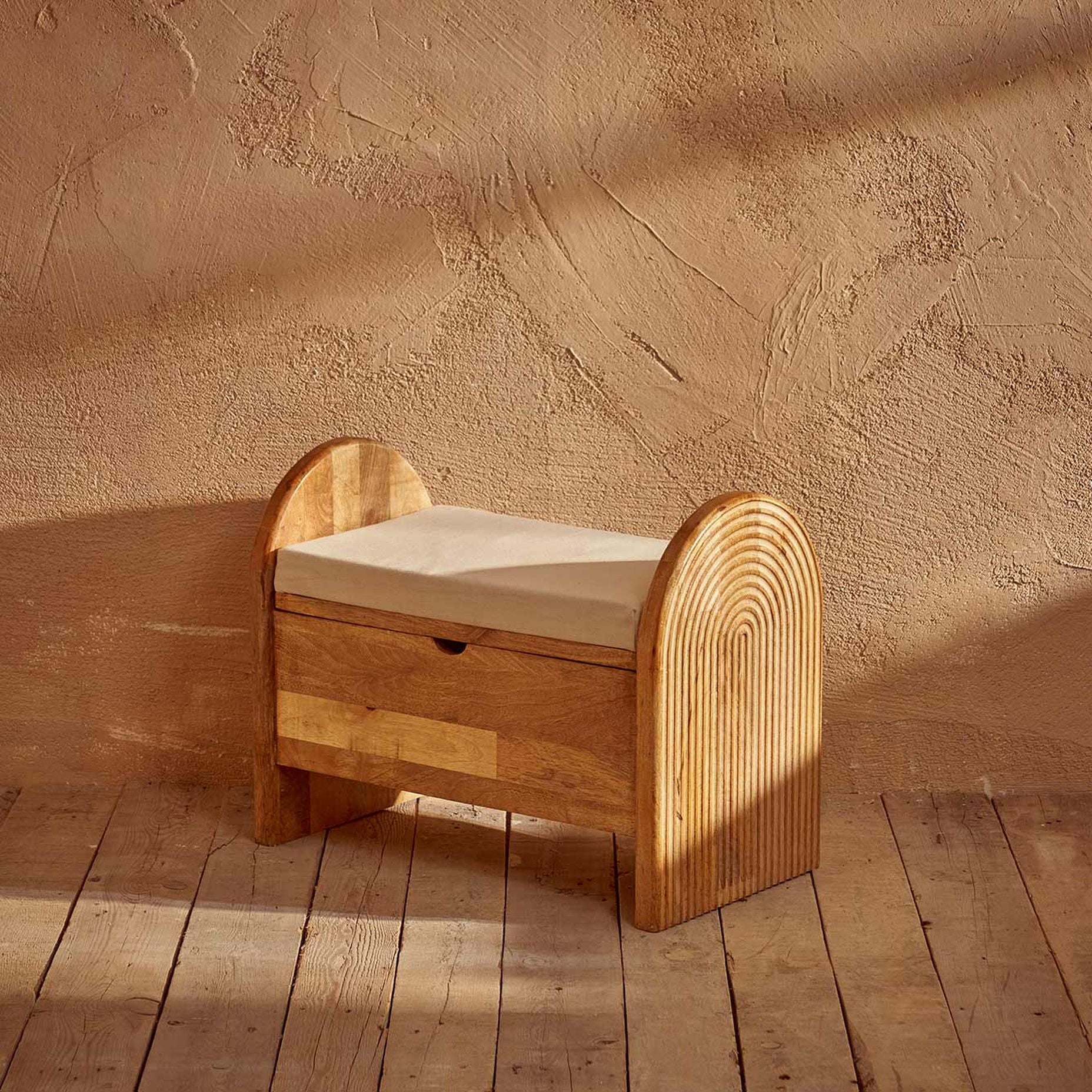 Olivia Mangoboombank Natuurlijk (64x35x50 cm)