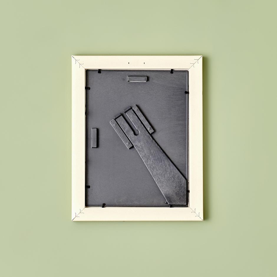 Ingelijste natuurlijke schilderij van een worsthond (17x23 cm)