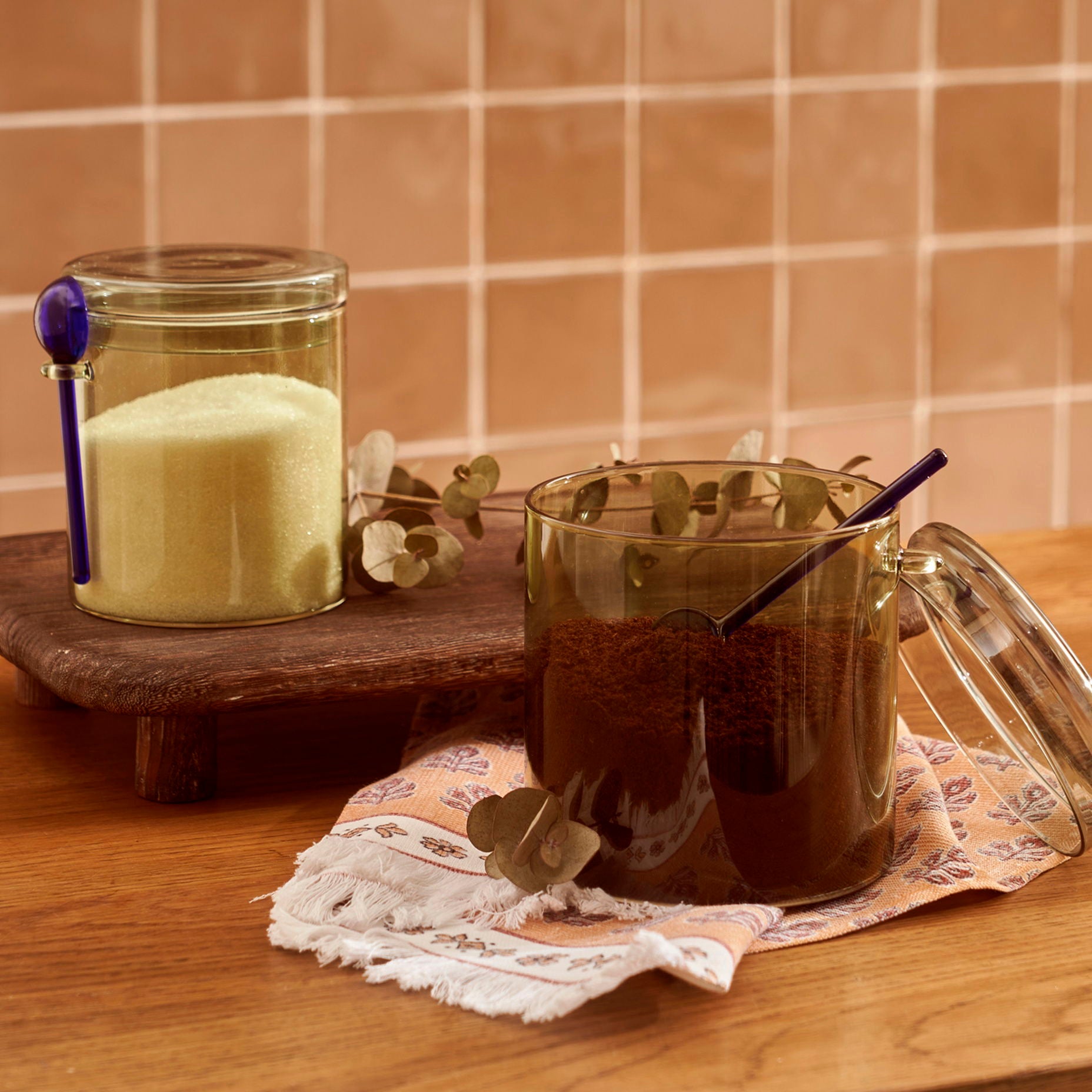 Kleuren Amber Pot met Lepel (1110 cc)