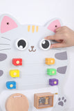Montessori Busy Board Kat – Houten Educatief Activiteitenbord voor Baby & Peuter Productbeschrijving